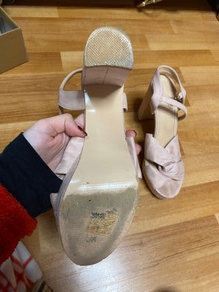 Tacones rosa palo con nudo