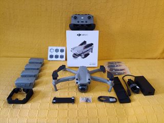 DJI Air 2S Fly More Combo con 5 baterías + Extras