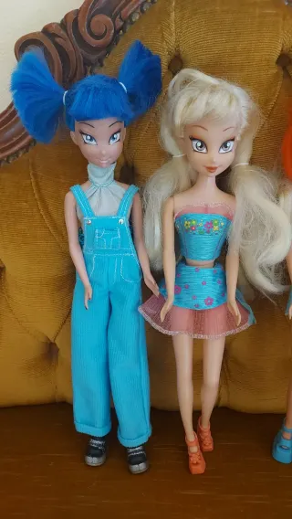 Lotto 4 bambole Winx