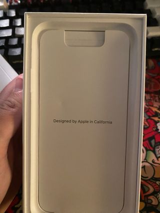 Caja iPhone 11 Blanco 64GB