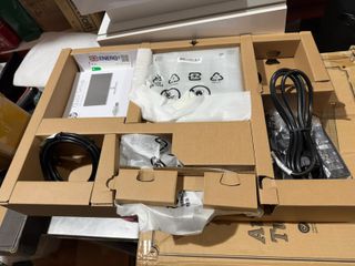 Monitor HP 24 pollici FHD 100Hz Regolabile