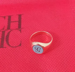 Sello de oro con amatista inicial G