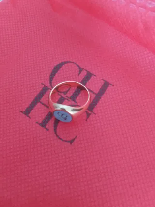 Sello de oro con amatista inicial G