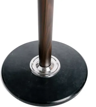 Perchero metálico con base de mármol, 14 ganchos, 173 cm – Marrón oscuro