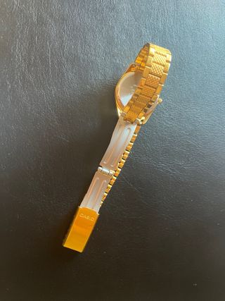 Reloj Casio Dorado Esfera 23mm