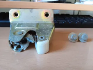 Cerradura Portón Peugeot 205 Sin Llave