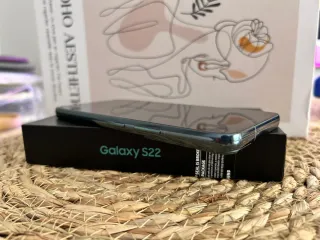 Samsung Galaxy S22 256GB