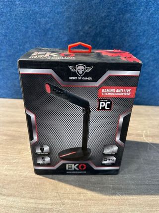 Microfono EMPIRE GAMING USTREAM USB ideale per gaming e live streaming