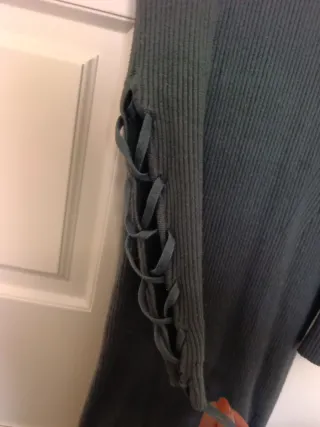 Vestido largo verde con cordones