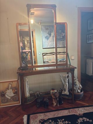 Tavolo ingresso in legno e vetro