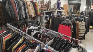 Lote 400 prendas de ropa