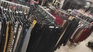 Lote 400 prendas de ropa