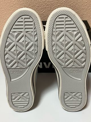 Converse CTAS Hi Leather Talla 35 Plateadas