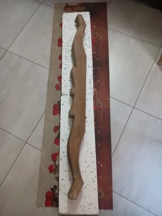 Giogo per buoi in legno intagliato a mano