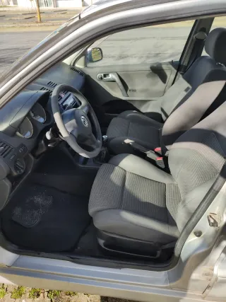 Volkswagen Polo 2000