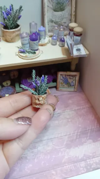 Casa delle bambole vaso shabby lavanda