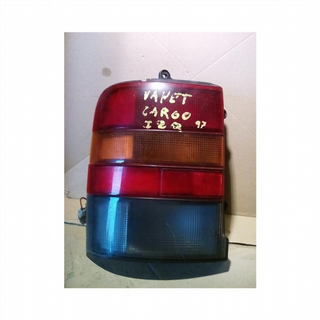 Piloto trasero izquierdo Nissan Serena (C2