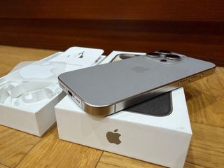 iPhone 15 Pro 128GB Titanio Natural