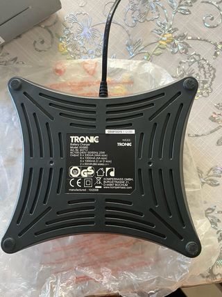 Caricabatterie universale Tronic