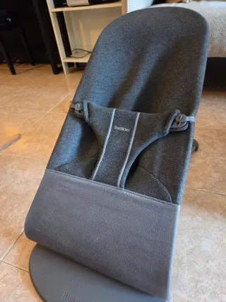 Hamaquita BabyBjörn Gris con juguete