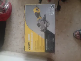 Mini Sierra Circular 705W