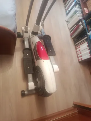 Bicicleta Elíptica BH Athlon