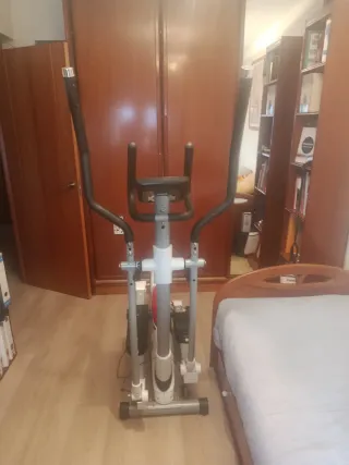 Bicicleta Elíptica BH Athlon