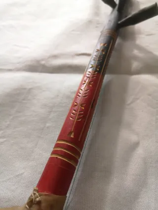 3 un. Guitarra Guimbri o Sintir. Decoración