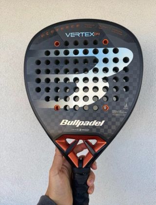 Pala Bullpadel Vertex 04