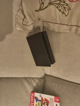 Nintendo Switch + Tarjeta 256GB + DOC