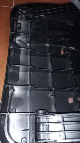 Reposapiés ergonómico negro