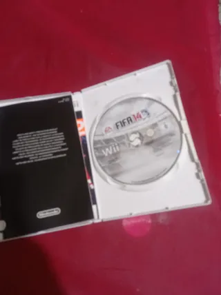 Pack Wii: 4 Juegos + Volante + Mando