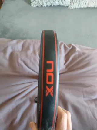 Pala de pádel NOX  At10 Genius 18K 2025