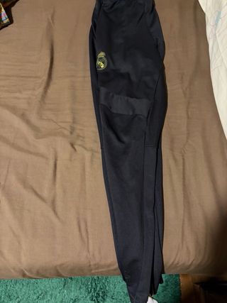 Pantalón Real Madrid Adidas Talla M Dorado