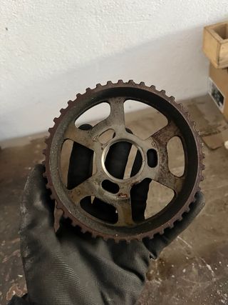 Polea Bomba Gasoil 1.9D 1Y