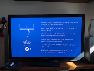 PS4 (PlayStation 4) Negra + 2 Mandos + 3 Juegos