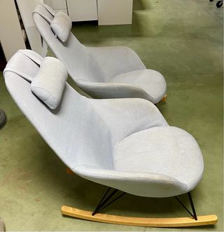 2 Mecedoras Tela Gris