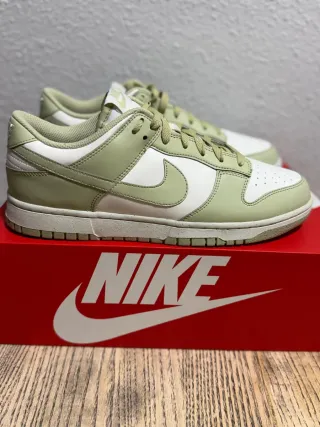 Nike Dunk Retro Low Talla 44 Verde Oliva/Blanco