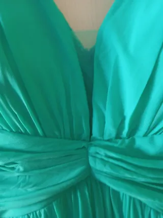 Vestido largo verde agua con detalles  y doble cap