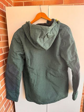 Chaqueta cortavientos Man Sport verde