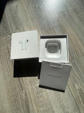 2 Scatole AirPods Apple