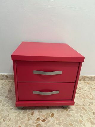 Cama individual con escritorio y estantería