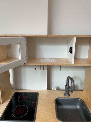 Cocina de juguete de madera