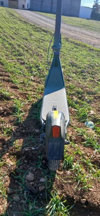 Patinete Eléctrico Cecotec 20 km/h