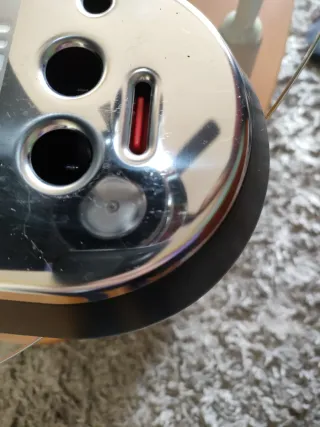 Cafetera DeLonghi Dedica Style prácticamente nueva