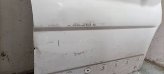 PUERTA DELANTERA DERECHA RENAULT TRAFIC COMBI (AB 4.01)