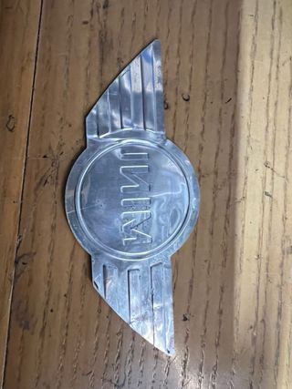 Insignia Mini Aluminio