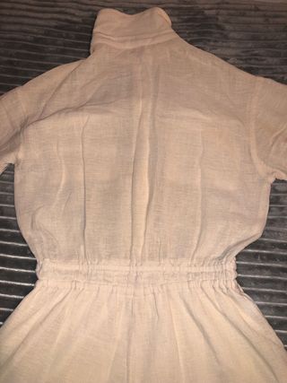 Mono corto beige Bershka Talla XS