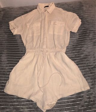 Mono corto beige Bershka Talla XS