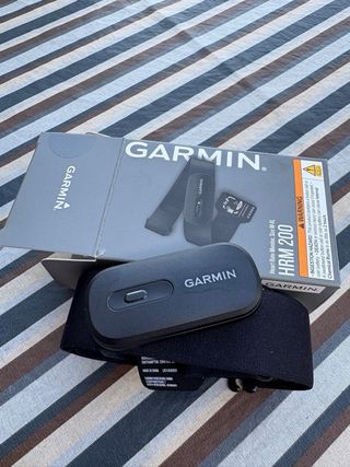 Garmin Venu 3 Smartwatch y Monitor HRM200